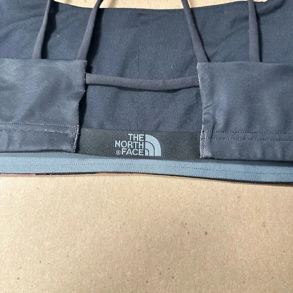 The North Face Black and Pink Sports Bra - Picture 6 of 10